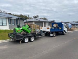 Avant 423 Articulated Mini Loader Millar Excavation Tasmanian Landscaper