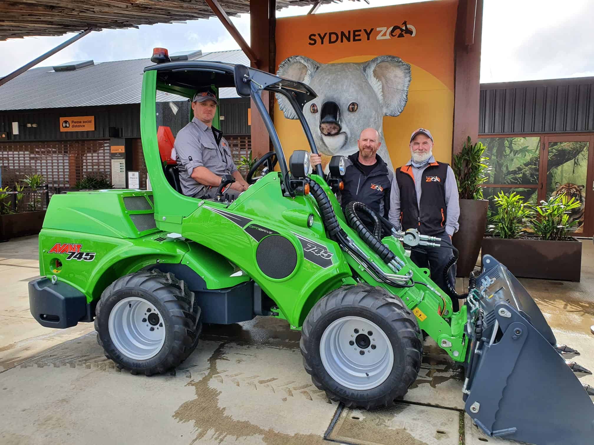 Avant Mini Loaders Transforms Operations at Sydney Zoo