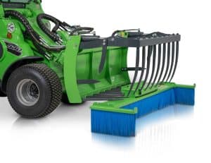 Avant PUSH BROOM with adapter on silage fork attachment on Avant Articulated Mini Loader